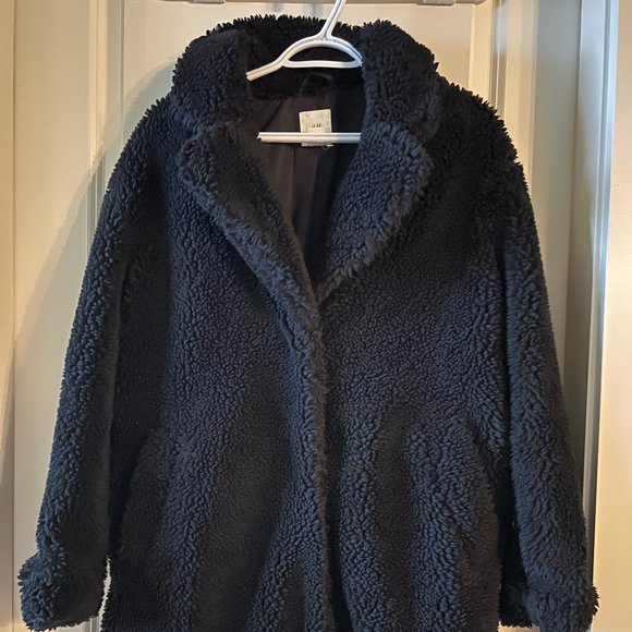 Black Oversize Sherpa Coat size XS - Picture 1 of 2